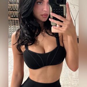 ❌SOLD❌Alo Sunray bra and leggings (set) as seen on Kylie